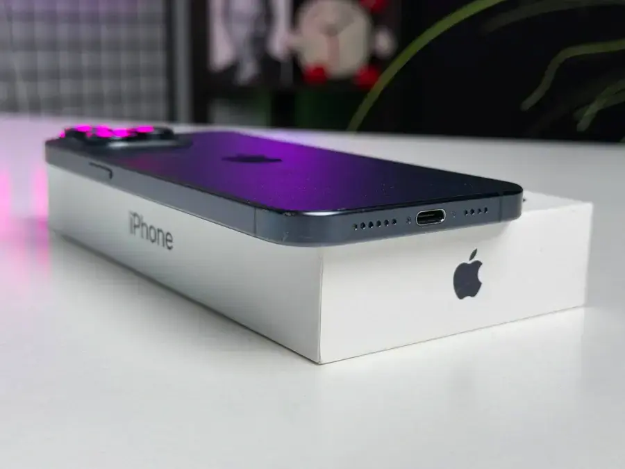 Б/У Apple iPhone 15 Pro Max 256GB Blue Titanium (MU7A3) - Состояние: удовлетворительный | Аккумулятор: 91% | Комплектация: полный | Гарантія: 1 мес.