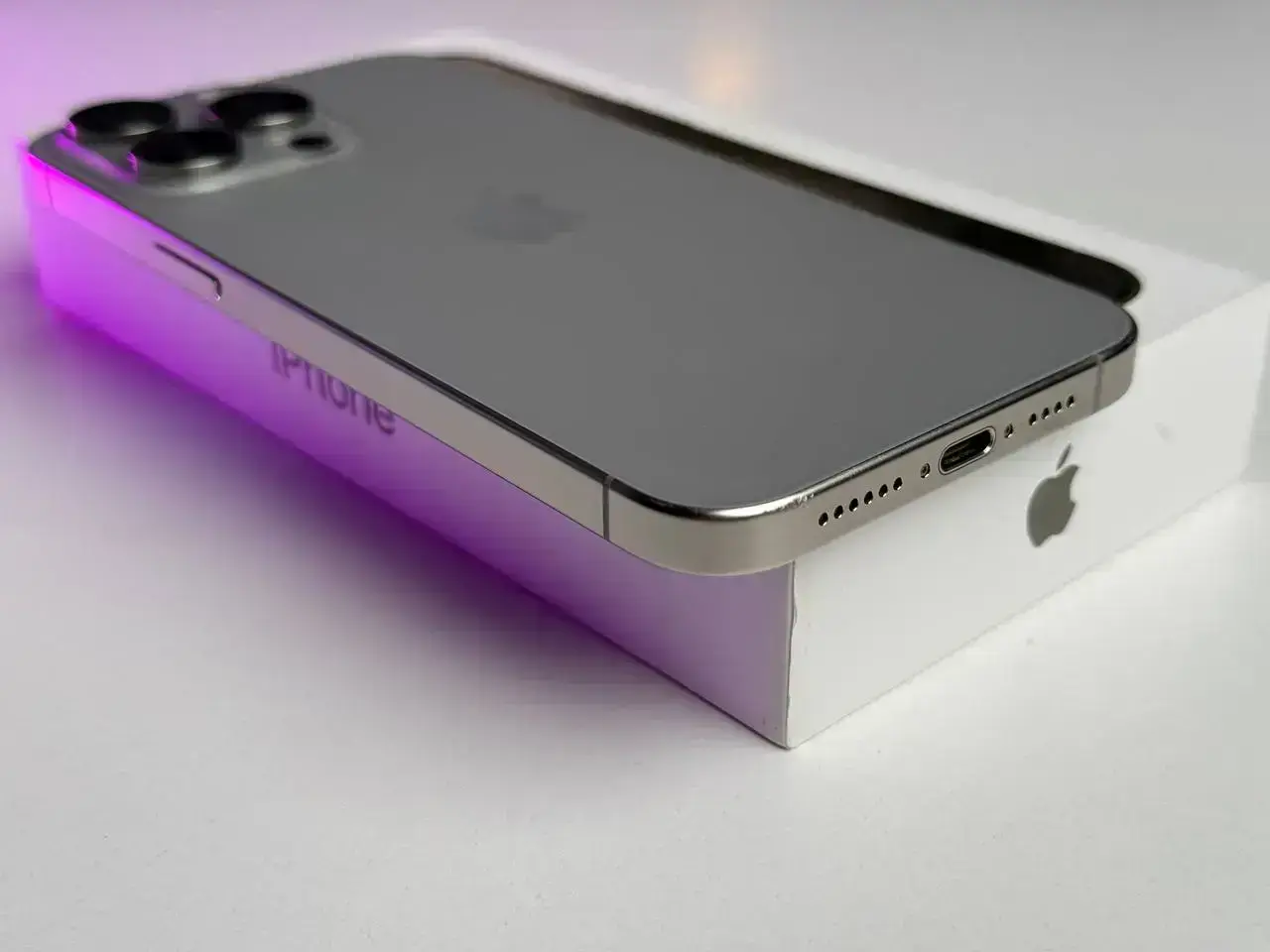 Б/У Apple iPhone 15 Pro Max 256GB Natural Titanium (MU793) - Состояние: хороший | Аккумулятор: 94% | Комплектация: полный | Гарантія: 1 мес.