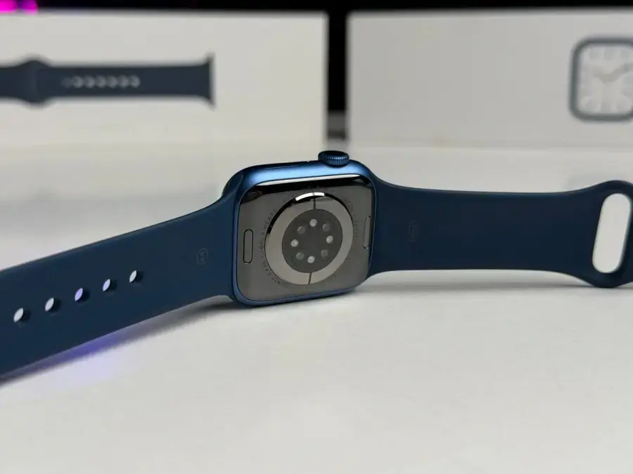 ВЖИВАНИЙ Apple Watch Series 7 GPS 41mm Blue Aluminum Case with Abyss Blue Sport Band (MKN13) - Стан: гарний (мікро подряпини на екрані) | Акумулятор: 100% | Комплектація: повний | Гарантія: 1 міс.