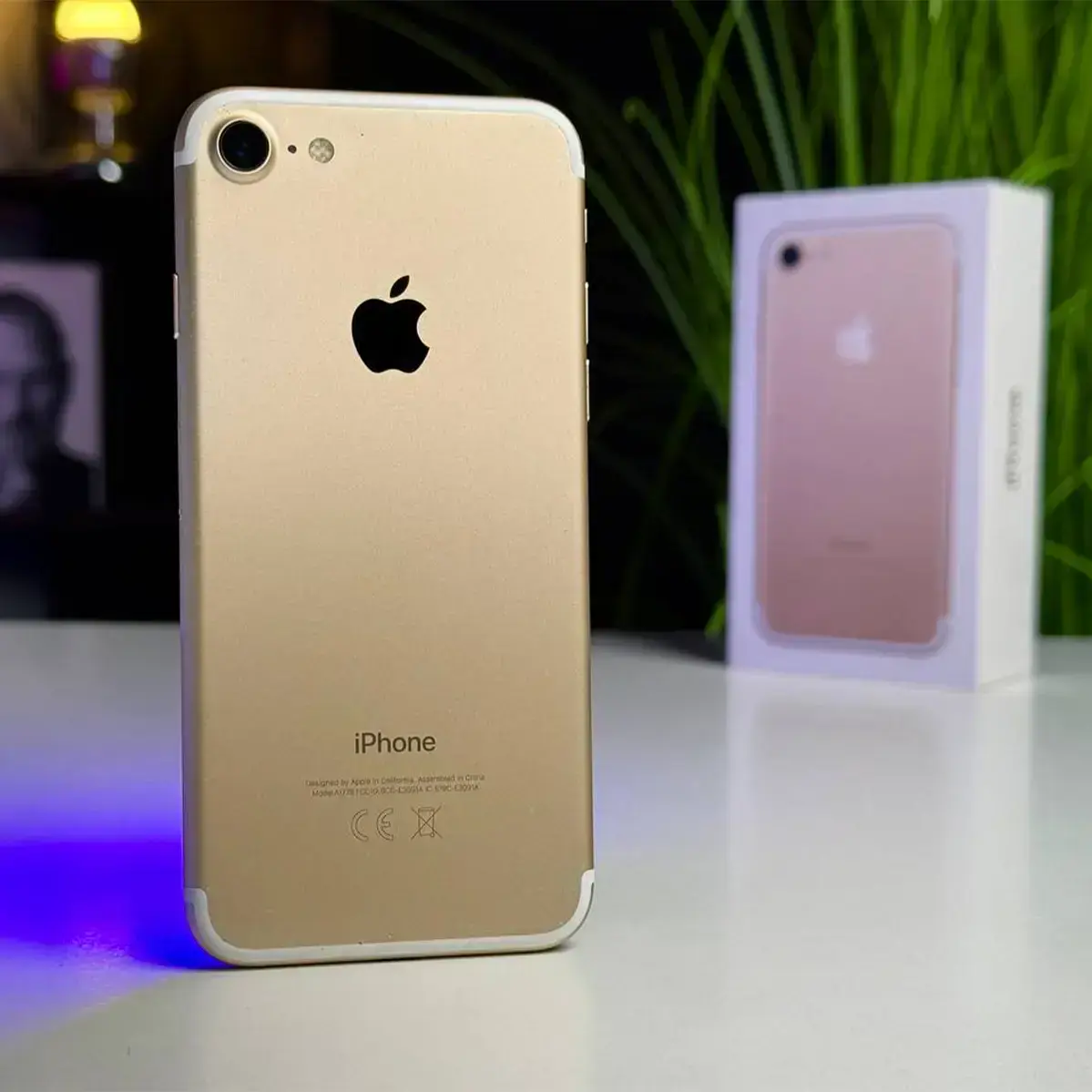 ВЖИВАНИЙ iPhone 7 32GB Gold - Стан: гарний | Акумулятор: 100% | Комплектація: коробка, кабель | Гарантія: 1 міс.