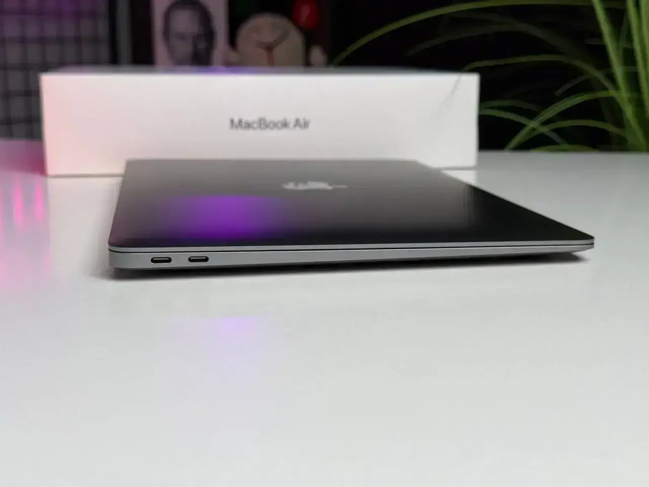 ВЖИВАНИЙ MacBook Air 13" M1/8CPU/7GPU/8GB/256GB Space Gray 2020 (MGN63) - US English - Стан: гарний | Акумулятор: 85% | Комплектація: повний | Гарантія: 1 міс.