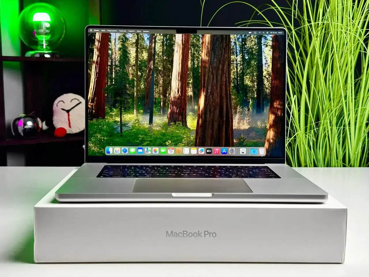 ВЖИВАНИЙ MacBook Pro 16" Silver (MK1F3) 2021 - Стан: гарний | Акумулятор: 92% | Комплектація: повний | Гарантія: 1 міс.