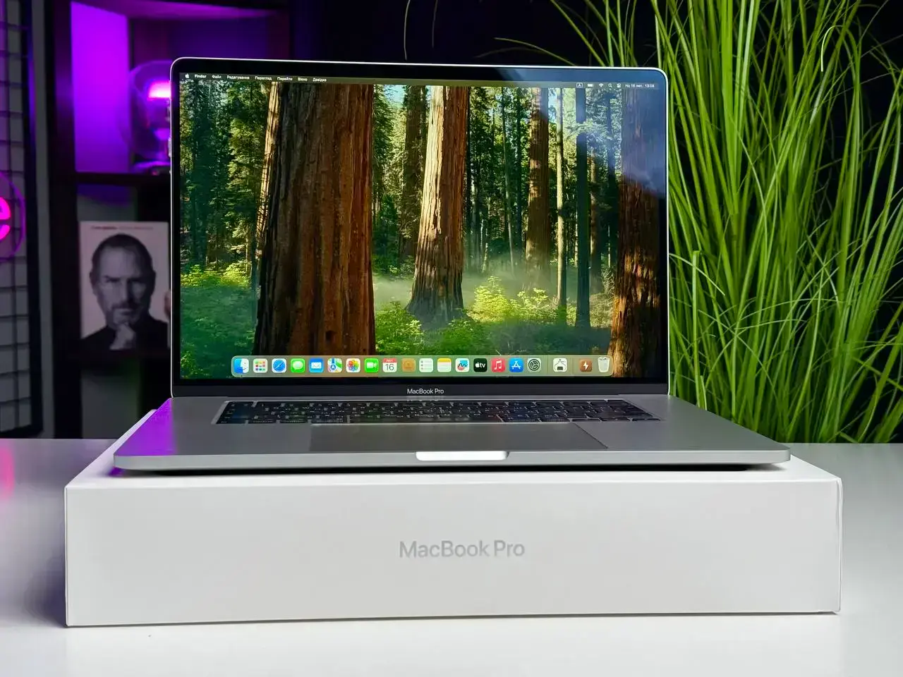ВЖИВАНИЙ MacBook Pro 16" Silver (MVVL2) 2019 - Стан: гарний | Комплектація: повний | Гарантія: 1 міс.
