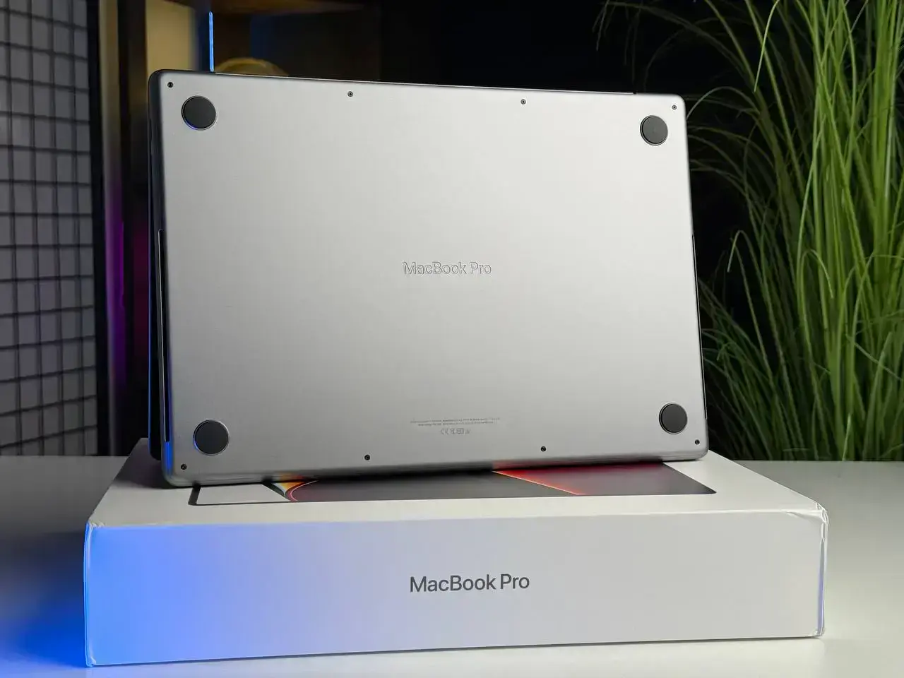 Б/У MacBook Pro 16" Space Gray (MK183) 2021 - Состояние: хороший | Аккумулятор: 88% | Комплектация: полный | Гарантія: 1 мес.
