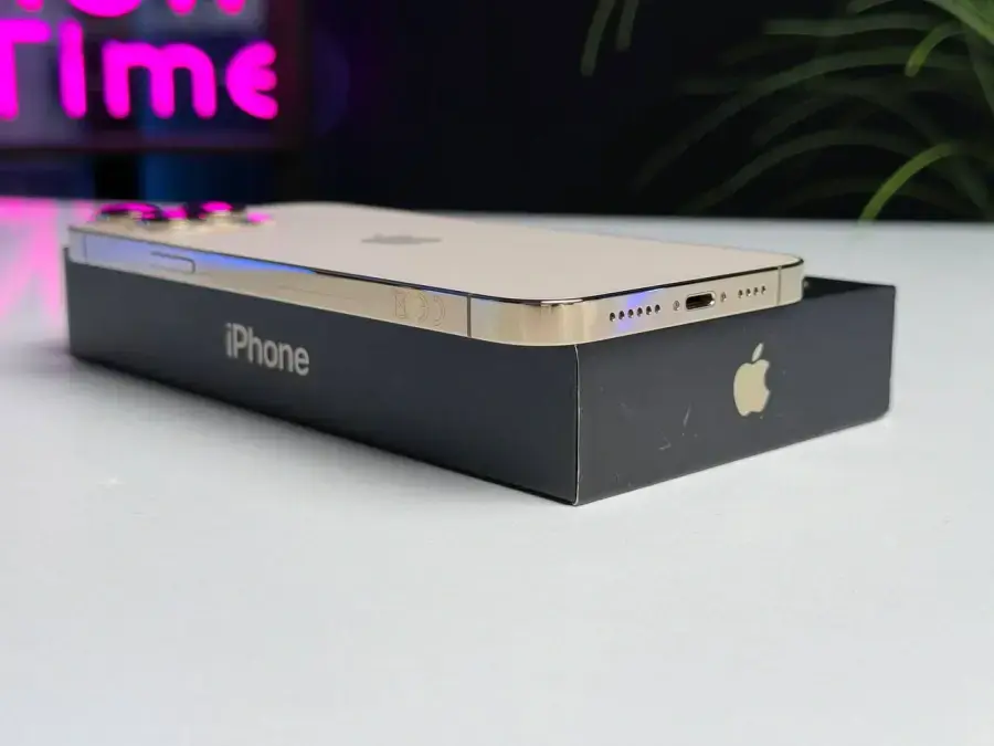 ВЖИВАНИЙ Apple iPhone 13 Pro Max 256GB Gold (MLKU3, MLLD3) - Стан: гарний | Акумулятор: 100% | Комплектація: повний | Гарантія: 1 міс.