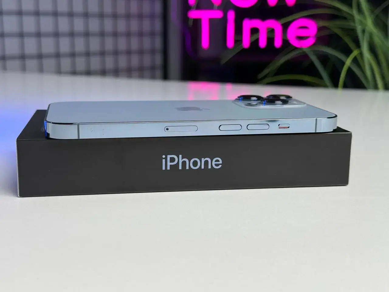 ВЖИВАНИЙ Apple iPhone 13 Pro 512GB Sierra Blue (MLU73, MLVU3) - Стан: гарний | Акумулятор: 100% | Комплектація: повний | Гарантія: 1 міс.