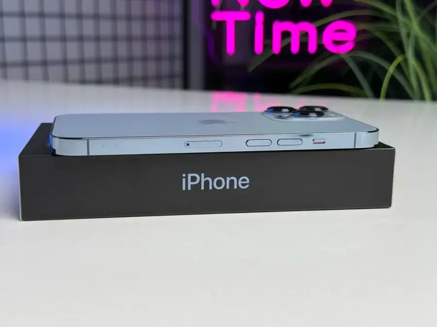 ВЖИВАНИЙ Apple iPhone 13 Pro 512GB Sierra Blue (MLU73, MLVU3) - Стан: гарний | Акумулятор: 100% | Комплектація: повний | Гарантія: 1 міс.