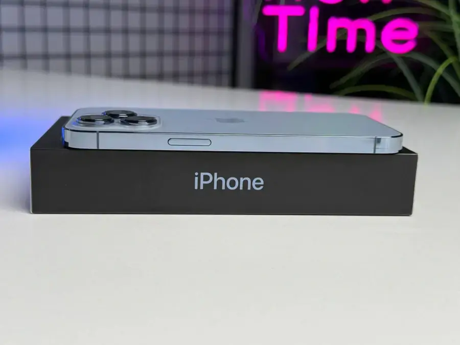 ВЖИВАНИЙ Apple iPhone 13 Pro 512GB Sierra Blue (MLU73, MLVU3) - Стан: гарний | Акумулятор: 100% | Комплектація: повний | Гарантія: 1 міс.