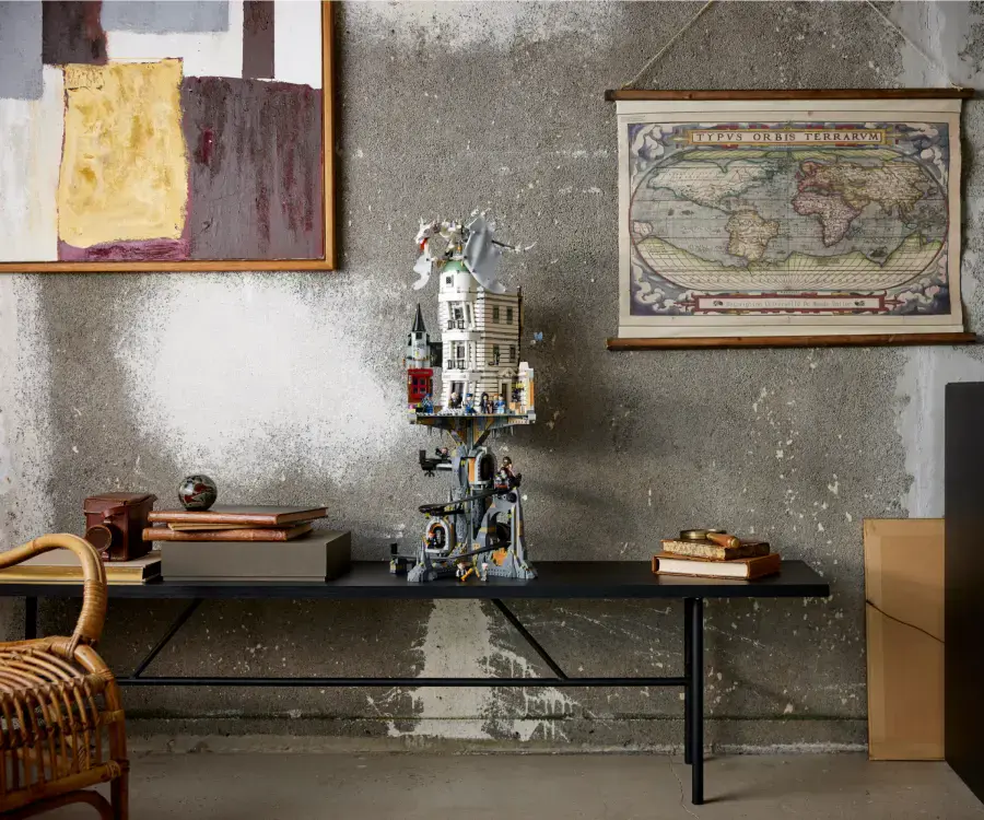 Блоковий конструктор LEGO Harry Potter Чарівний банк Грінготтс (76417)