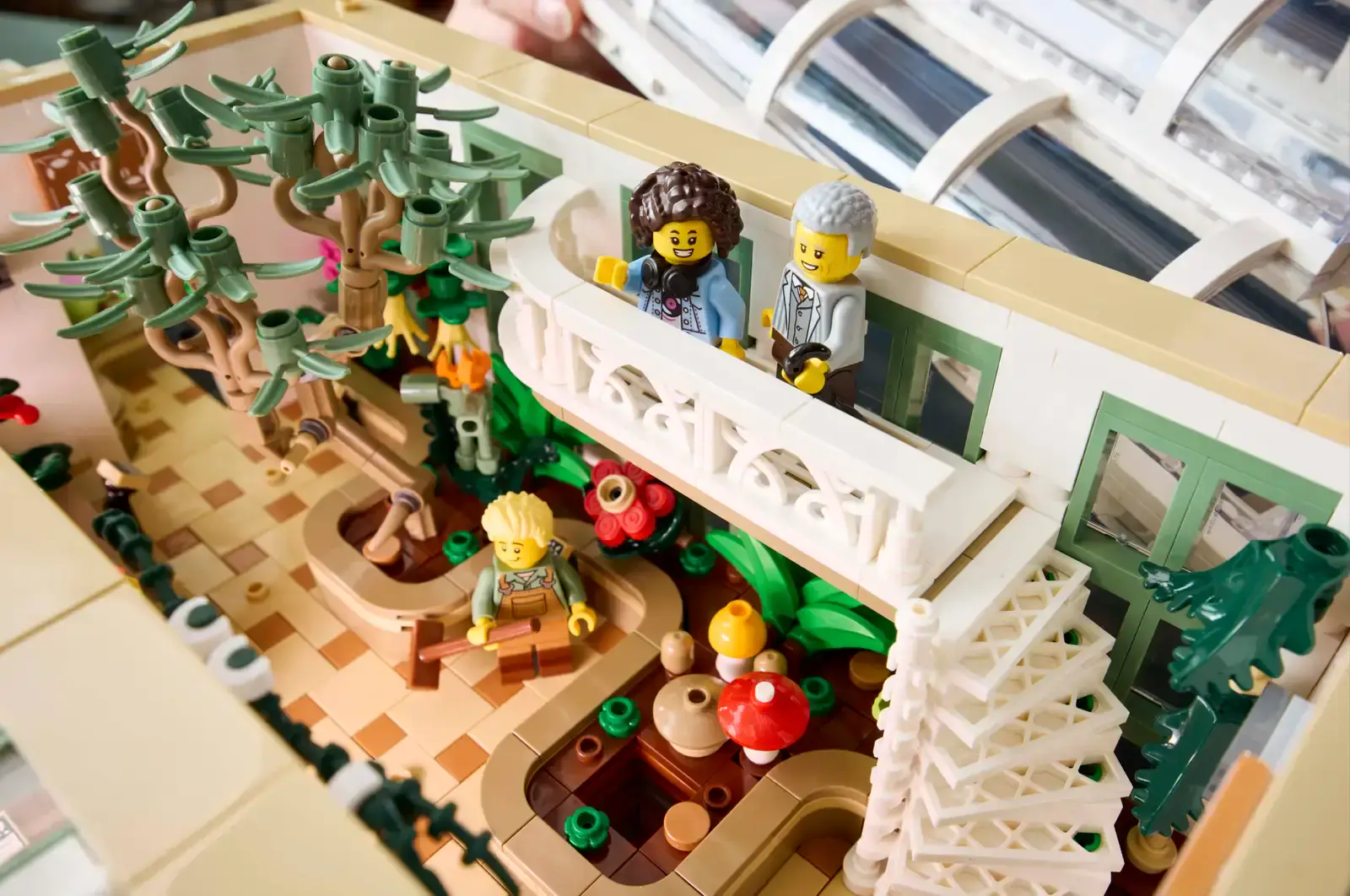Блоковий конструктор LEGO Ideas Ботанічний сад (21353)