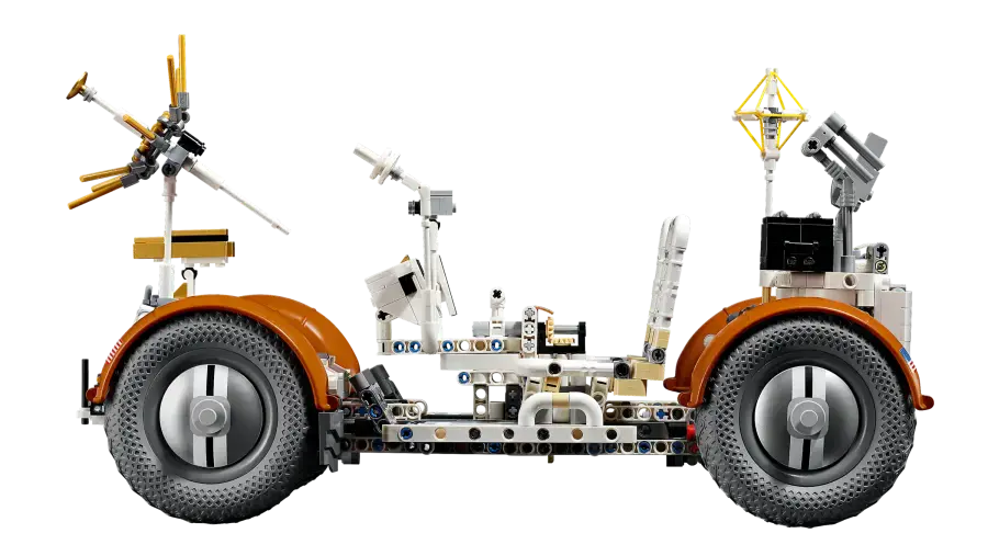 Блоковий конструктор LEGO Technic Місячний автомобіль NASA Apollo (42182)