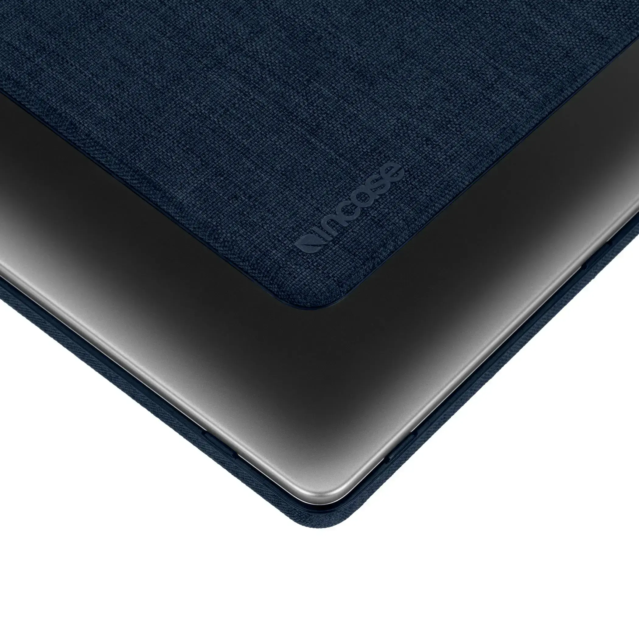 Чехол-накладка Incase Textured Hardshell with Woolenex for MacBook Pro 14.2" - Cobalt (INMB200720-CBT)