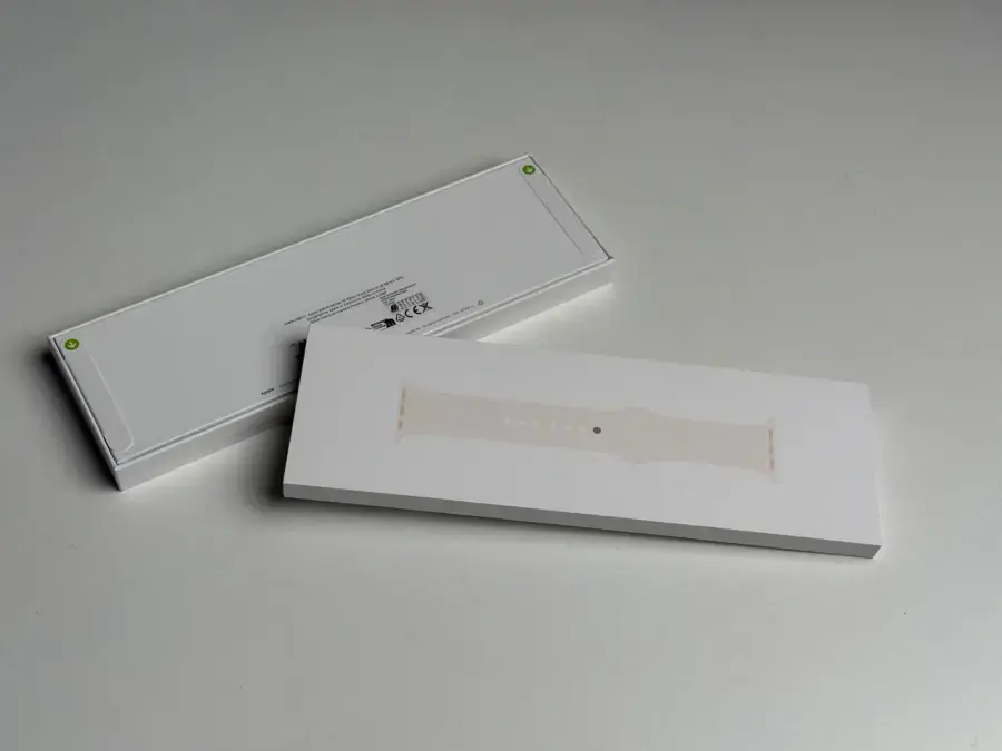 УЦІНКА Apple Watch Series 10 GPS 42mm Rose Gold Aluminum Case with Light Blush Sport Band - M/L (MWWJ3) - Стан: нові, пошкоджено транспортувальний конверт | Акумулятор: 100% | Комплектація: повний | Гарантія: 12 міс.