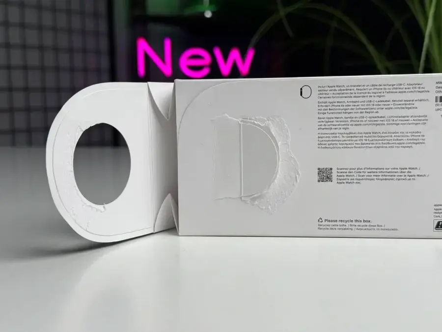 УЦІНКА Apple Watch Series 10 GPS 42mm Rose Gold Aluminum Case with Light Blush Sport Band - M/L (MWWJ3) - Стан: нові, пошкоджено транспортувальний конверт | Акумулятор: 100% | Комплектація: повний | Гарантія: 12 міс.