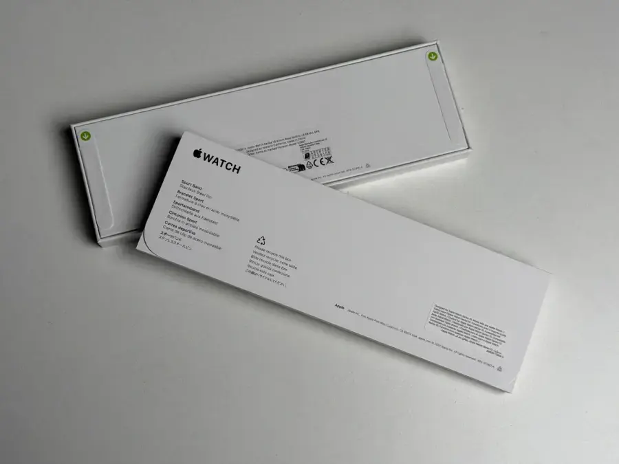 УЦІНКА Apple Watch Series 10 GPS 42mm Rose Gold Aluminum Case with Light Blush Sport Band - M/L (MWWJ3) - Стан: нові, пошкоджено транспортувальний конверт | Акумулятор: 100% | Комплектація: повний | Гарантія: 12 міс.