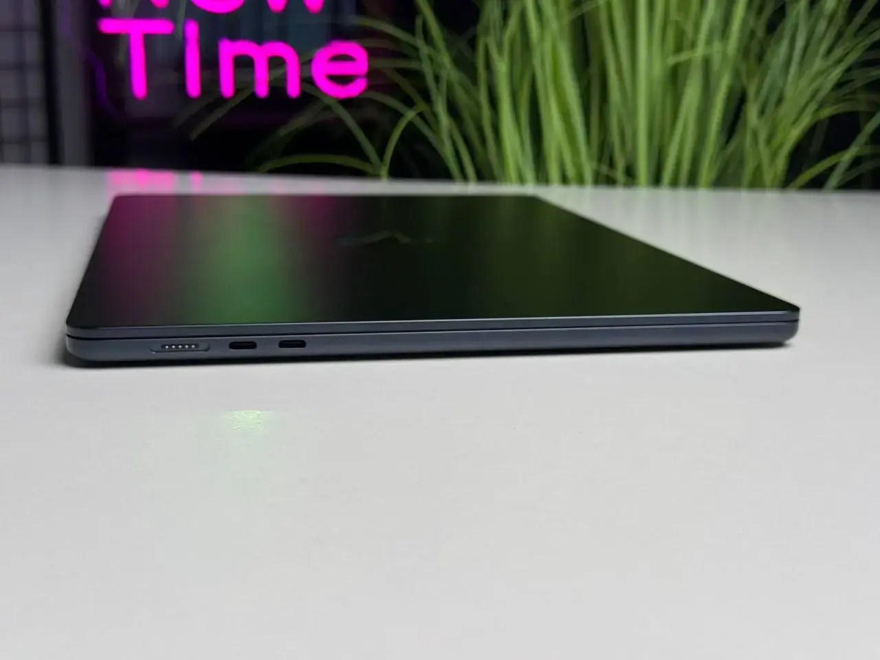 УЦЕНКА MacBook Air 15" M3/8CPU/10GPU/16GB/512GB Midnight 2024 (MXD43) - Состояние: новое, не активированное | Аккумулятор: 100% | Комплектация: полное, без коробки | Гарантия: 6 мес.