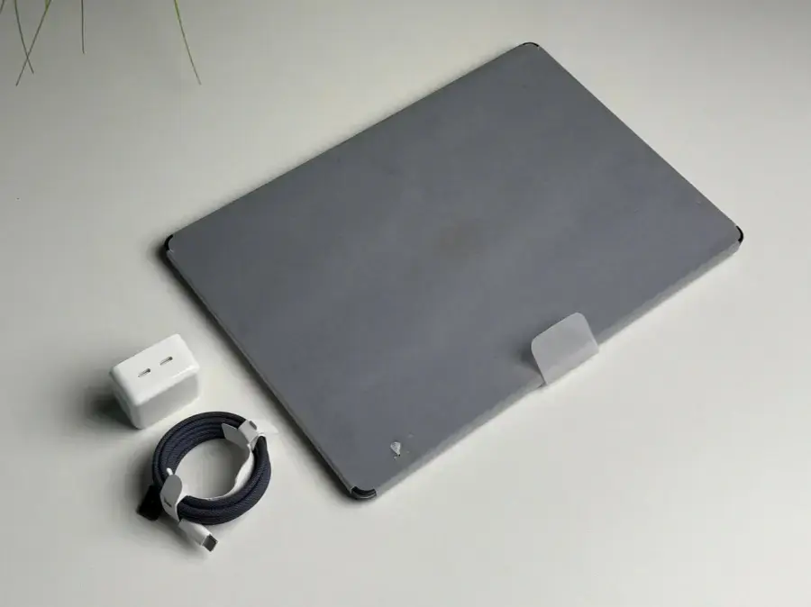 УЦІНКА MacBook Air 15" M3/8CPU/10GPU/16GB/512GB Midnight 2024 (MXD43) - Стан: новий, не активований | Акумулятор: 100% | Комплектація: повний, без коробки | Гарантія: 6 міс.