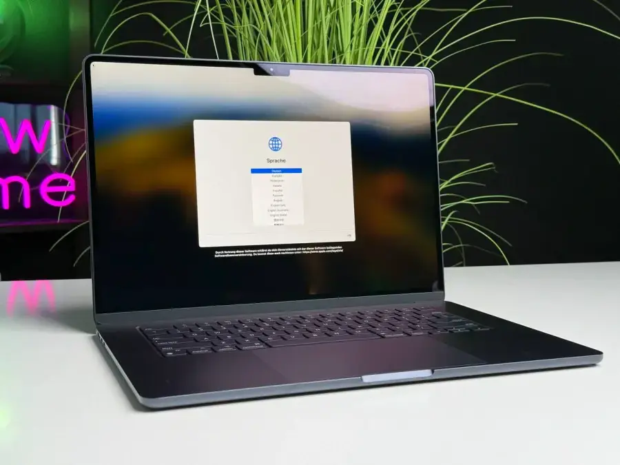 УЦІНКА MacBook Air 15" M3/8CPU/10GPU/16GB/512GB Midnight 2024 (MXD43) - Стан: новий, не активований | Акумулятор: 100% | Комплектація: повний, без коробки | Гарантія: 6 міс.