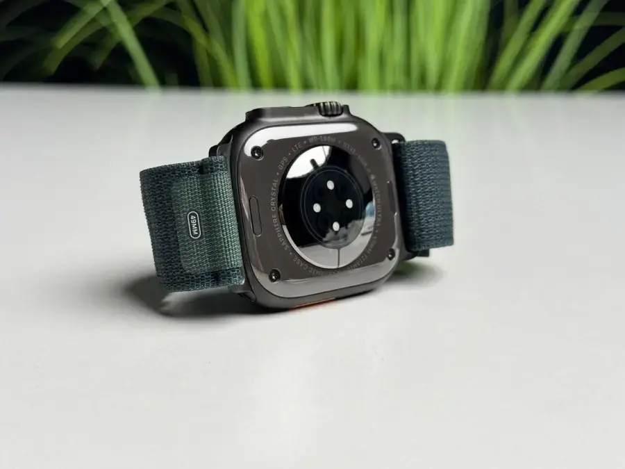 ВИТРИННЫЕ Apple Watch Ultra 2 2024 GPS + Cellular 49mm Black Titanium Case with Dark Green Alpine Loop - Medium (MX4R3) - Состояние: хороший | Аккумулятор: 100% | Комплектация: полный | Гарантия: 3 мес.