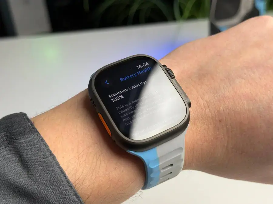 ВИТРИННЫЕ Apple Watch Ultra 2 2024 GPS + Cellular 49mm Black Titanium Case with Sport Band - Lunar Gray/Electric Blue (MX4P3) - Состояние: идеальное | Аккумулятор: 100% | Комплектация: полный | Гарантия: 3 мес.