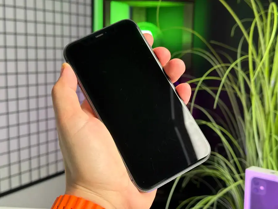 Б/У Apple iPhone 11 128GB Black (MHCX3, MHDH3) Slim Box - Состояние: хороший | Аккумулятор: 87% | Комплектация: полный | Гарантія: 3 мес.