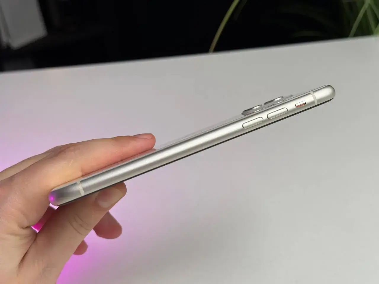 ВЖИВАНИЙ Apple iPhone 11 128GB White (MWLF2) Full Box - Стан: гарний | Акумулятор: 100% | Комплектація: iPhone, кабель | Гарантія: 1 міс.