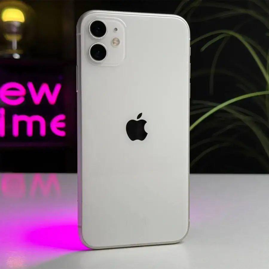 Б/У Apple iPhone 11 128GB White (MWLF2) Full Box - Состояние: хороший | Аккумулятор: 100% | Комплектация: iPhone, кабель | Гарантія: 1 мес.