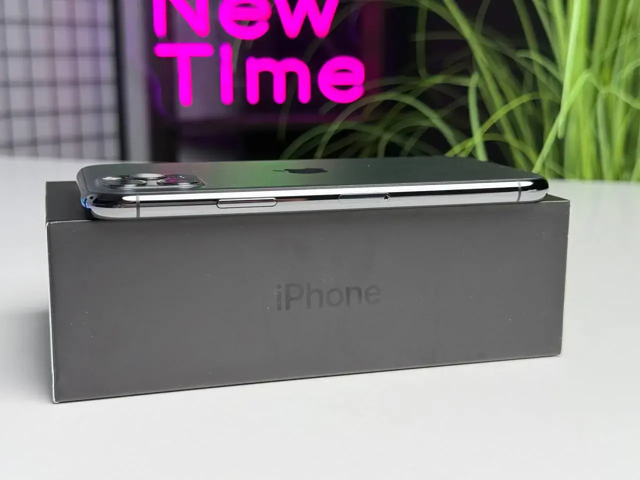 Б/У Apple iPhone 11 Pro 64GB Space Gray (MWC22) Active - Состояние: идеальный | Аккумулятор: 95% | Комплектация: полный | Гарантія: 1 мес.
