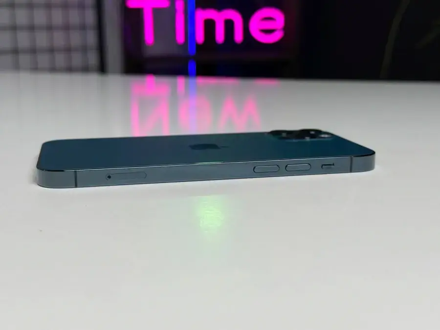 ВЖИВАНИЙ Apple iPhone 12 Pro 256GB Pacific Blue (MGLW3, MGMT3) - Стан: гарний | Акумулятор: 100% | Комплектація: iPhone, кабель | Гарантія: 1 міс.