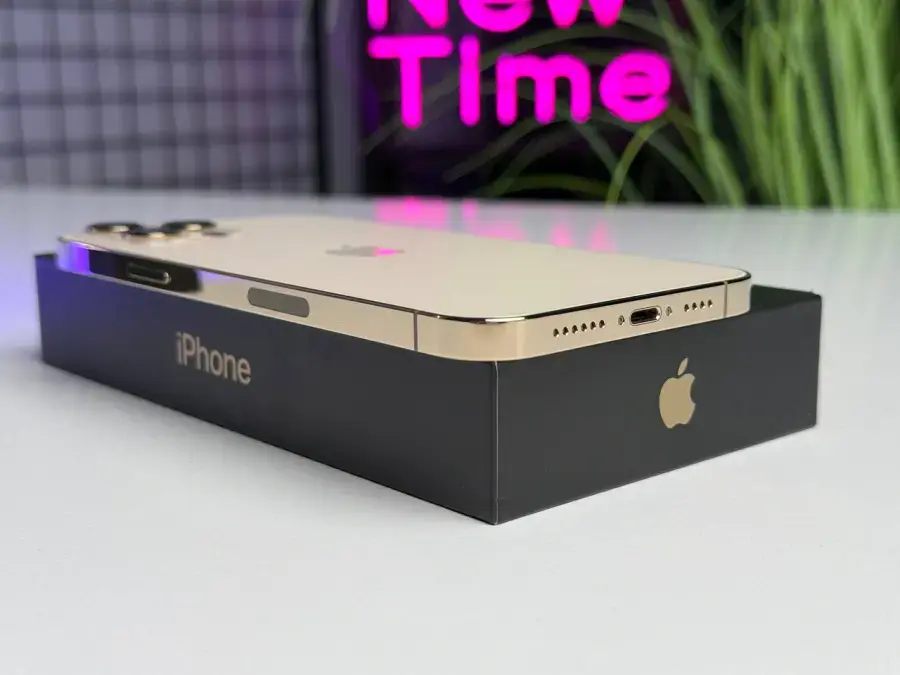 ВЖИВАНИЙ Apple iPhone 12 Pro Max 128GB Gold (MGCH3, MGD93) - Стан: гарний | Акумулятор: 100% | Комплектація: повний | Гарантія: 1 міс.