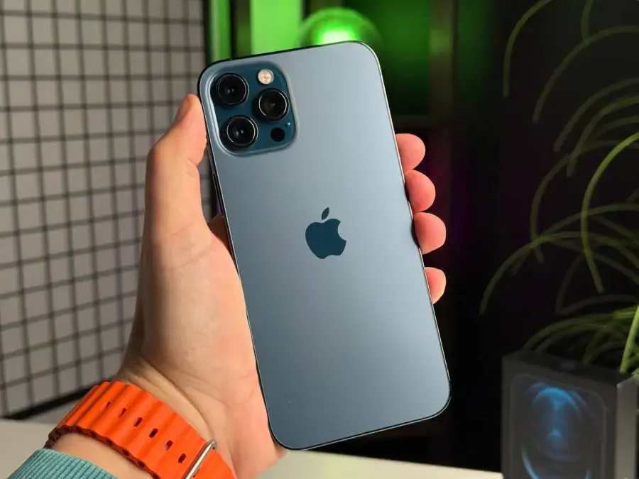 ВЖИВАНИЙ Apple iPhone 12 Pro Max 256GB Pacific Blue (MGCN3, MGDF3) - Стан: гарний | Акумулятор: 100% | Комплектація: повний | Гарантія: 1 міс.