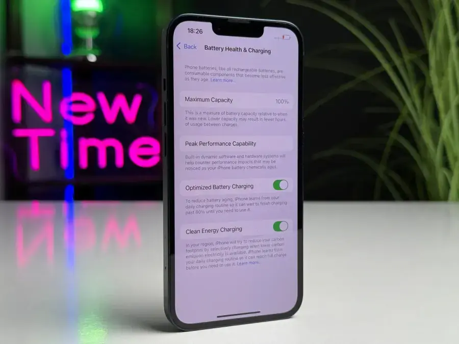 ВЖИВАНИЙ Apple iPhone 13 128GB Midnight (MLML3, MLPF3) - Стан: задовільний | Акумулятор: 100% | Комплектація: iPhone, кабель | Гарантія: 1 міс.