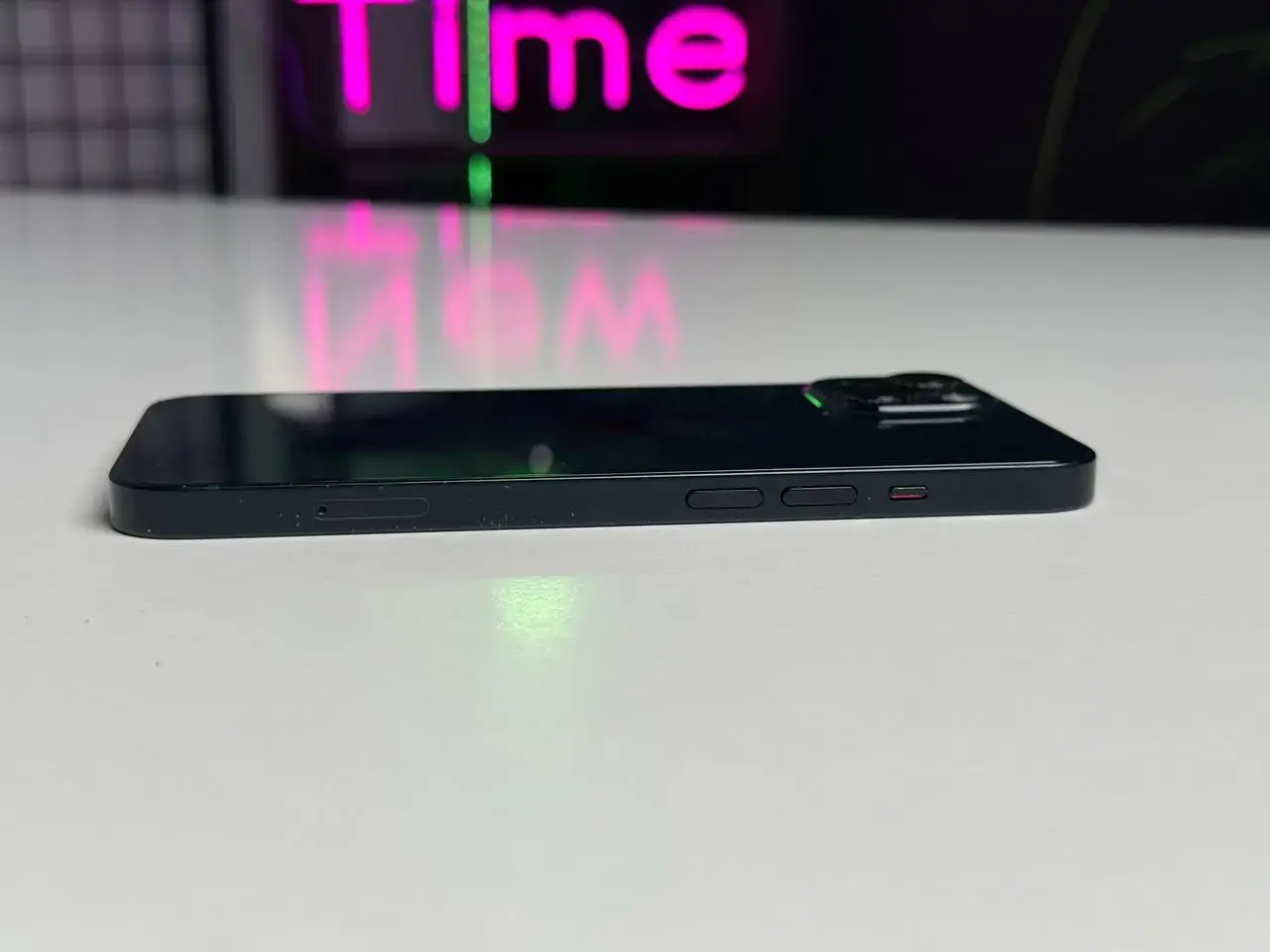 ВЖИВАНИЙ Apple iPhone 13 128GB Midnight (MLML3, MLPF3) - Стан: задовільний | Акумулятор: 100% | Комплектація: iPhone, кабель | Гарантія: 1 міс.