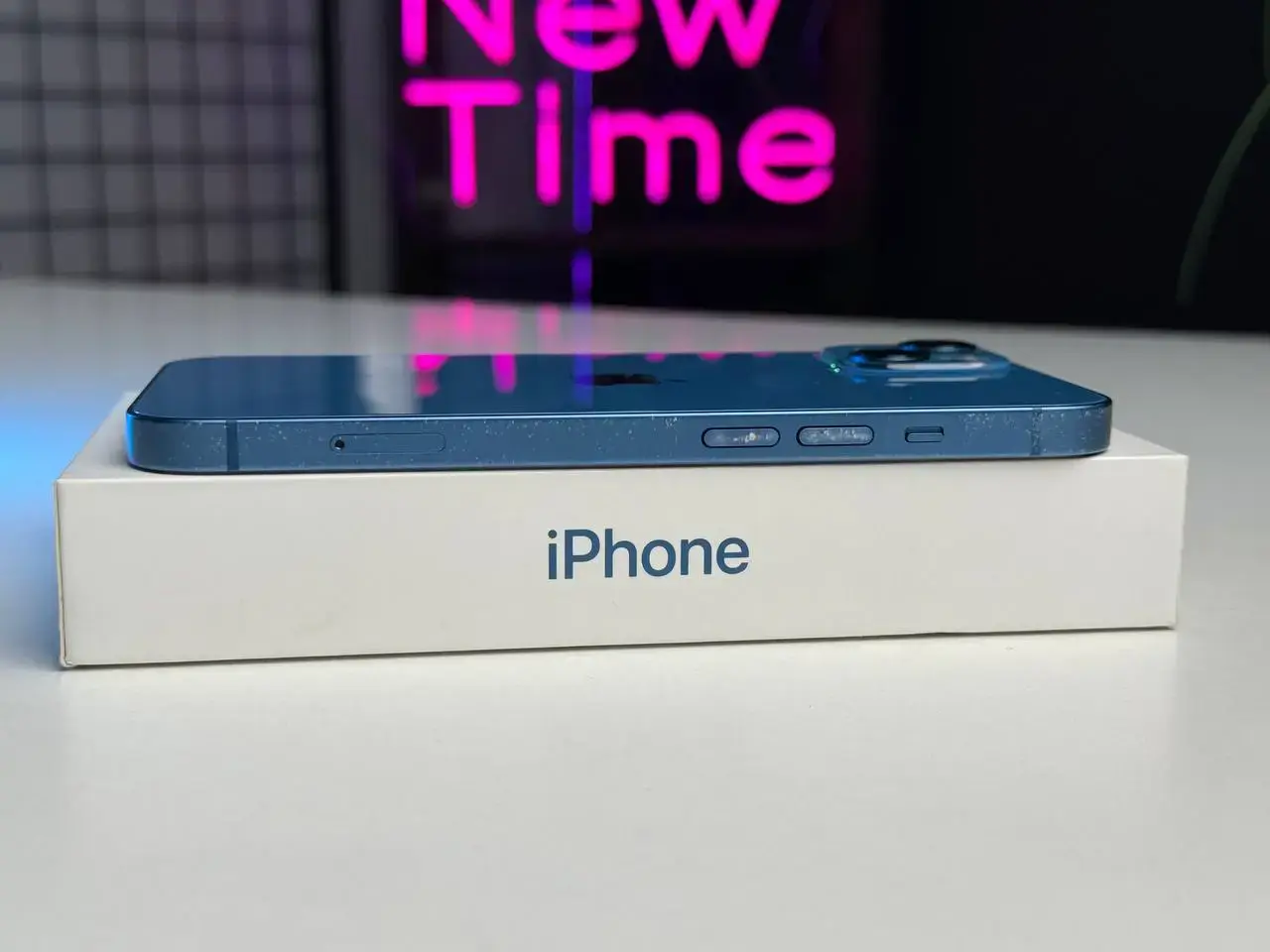 Б/У Apple iPhone 13 256GB Blue (MLN13, MLQA3) - Состояние: удовлетворительный | Аккумулятор: 100% | Комплектация: полный | Гарантія: 1 мес.