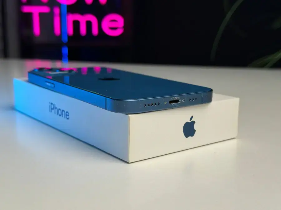 ВЖИВАНИЙ Apple iPhone 13 256GB Blue (MLN13, MLQA3) - Стан: задовільний | Акумулятор: 100% | Комплектація: повний | Гарантія: 1 міс.