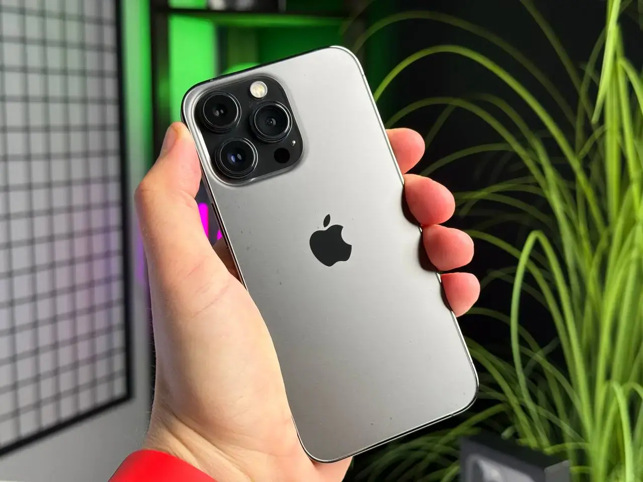 Б/У Apple iPhone 13 Pro 128GB Graphite (MLTP3, MLV93) - Состояние: хороший | Аккумулятор: 100% | Комплектация: полный | Гарантія: 1 мес.