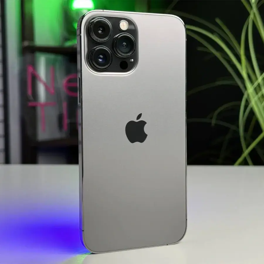 ВЖИВАНИЙ Apple iPhone 13 Pro Max 128GB Graphite (MLKL3, MLL63) - Стан: гарний | Акумулятор: 100% | Комплектація: iPhone, кабель | Гарантія: 1 міс.