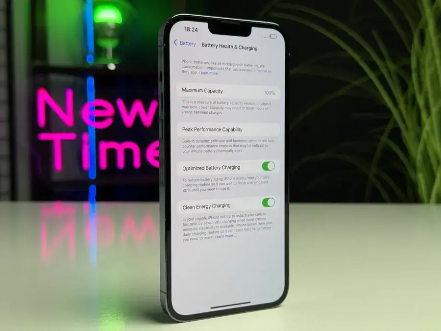 ВЖИВАНИЙ Apple iPhone 13 Pro Max 128GB Sierra Blue (MLKP3, MLL93) - Стан: гарний | Акумулятор: 100% | Комплектація: iPhone, кабель | Гарантія: 1 міс.