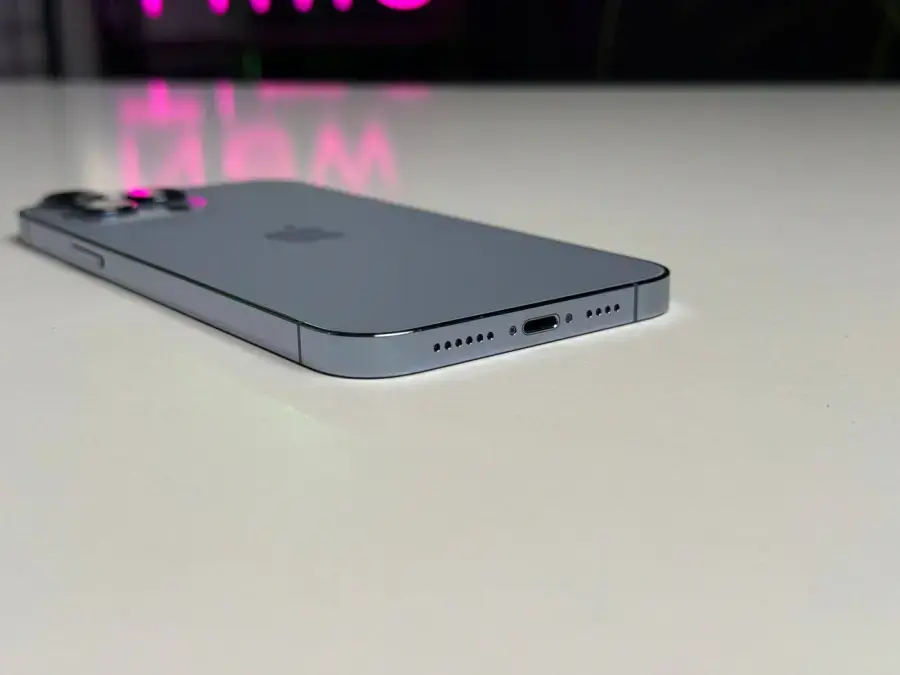 ВЖИВАНИЙ Apple iPhone 13 Pro Max 128GB Sierra Blue (MLKP3, MLL93) - Стан: гарний | Акумулятор: 100% | Комплектація: iPhone, кабель | Гарантія: 1 міс.