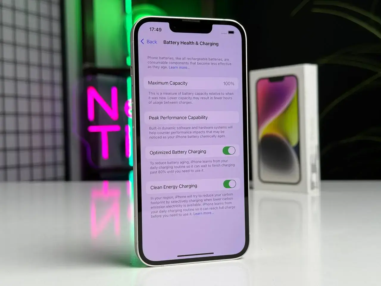 Б/У Apple iPhone 14 256GB Starlight (MPW43) - Состояние: хороший | Аккумулятор: 100% | Комплектация: полный | Гарантія: 1 мес.