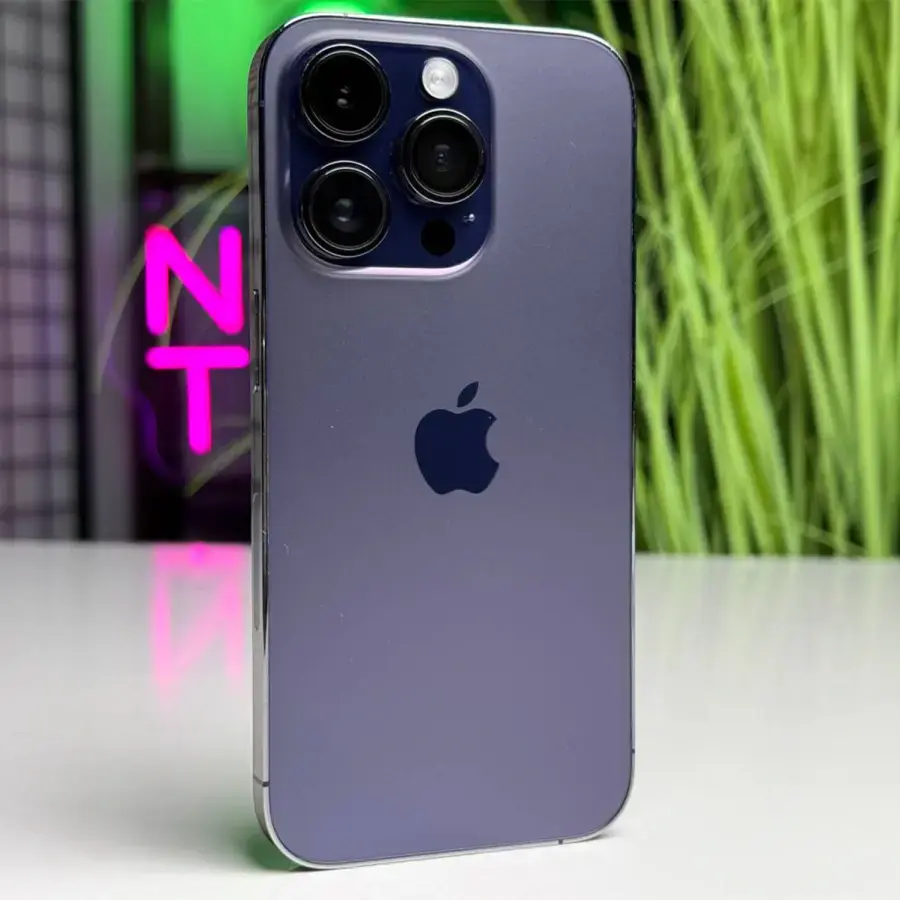 ВЖИВАНИЙ Apple iPhone 14 Pro 256GB Deep Purple (MQ1F3) - Стан: гарний | Акумулятор: 100% | Комплектація: iPhone, кабель | Гарантія: 1 міс.