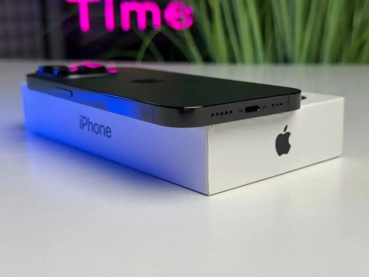 Б/У Apple iPhone 14 Pro 512GB Space Black (MQ1M3) - Состояние: хороший | Аккумулятор: 87% | Комплектация: полный | Гарантія: 1 мес.