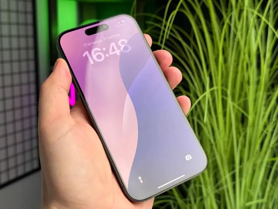 ВЖИВАНИЙ Apple iPhone 15 Pro 128GB Black Titanium (MTUV3) - Стан: гарний | Акумулятор: 95% | Комплектація: iPhone, кабель | Гарантія: 1 міс.