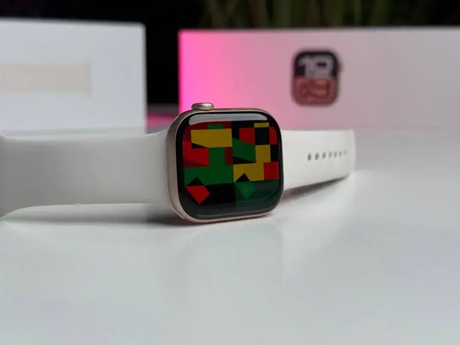 ВИТРИННЫЕ Apple Watch Series 10 GPS 42mm Rose Gold Aluminum Case with Light Blush Sport Band - S/M (MWWH3) - Состояние: идеальный | Аккумулятор: 100% | Комплектация: полный | Гарантія: 6 мес.