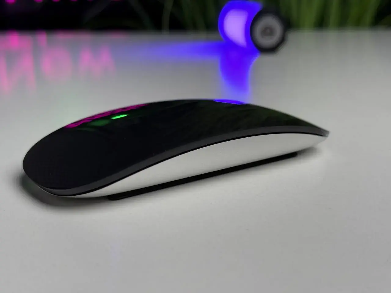 ВЖИВАНИЙ Миша Apple Magic Mouse [USB‑C] - Black Multi-Touch Surface (MXK63) - Стан: гарний | Акумулятор: 100% | Комплектація: коробка, мишка | Гарантія: 1 міс.