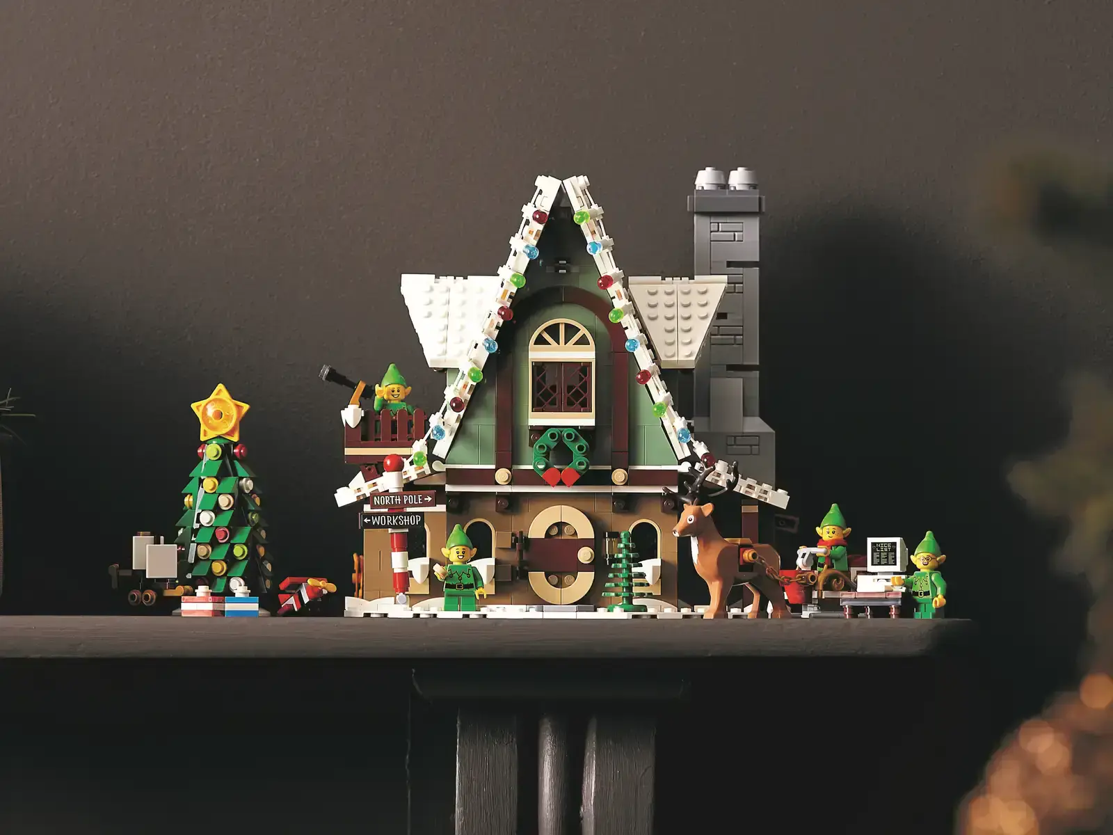 Блоковый конструктор LEGO Creator Expert Дом эльфов (10275)
