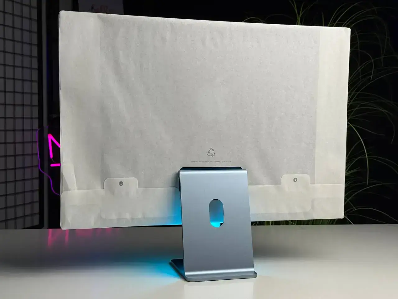 OPEN BOX Apple iMac 24" M3 8GPU/8GB/256GB Blue 2023 (MQRC3) - Стан: ідеальний | Комплектація: повний | Гарантія: 3 міс.