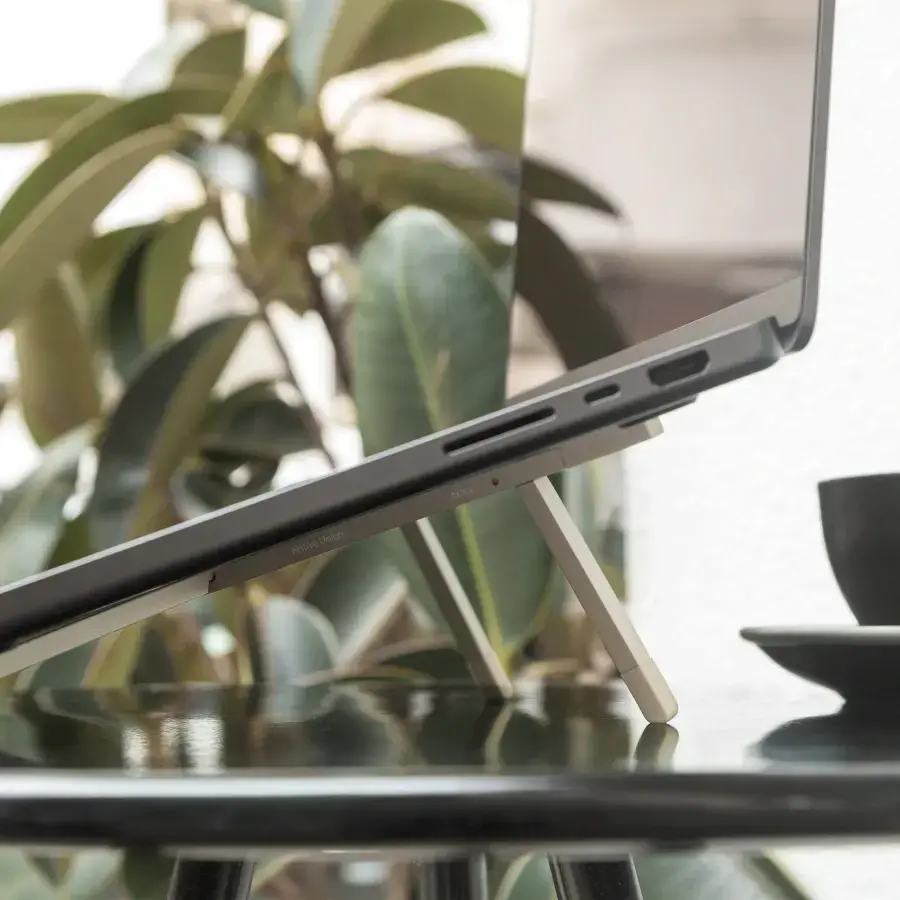 Підставка Native Union Fold Laptop Stand - Sandstone (FOLD-STAND-SAN-RP)