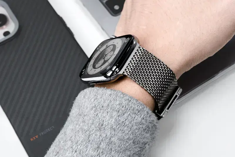 Ремінець LAUT SATURN LOOP для Apple Watch 44/45/46/49mm - Rock Black (L_AWL_SAT_BK)