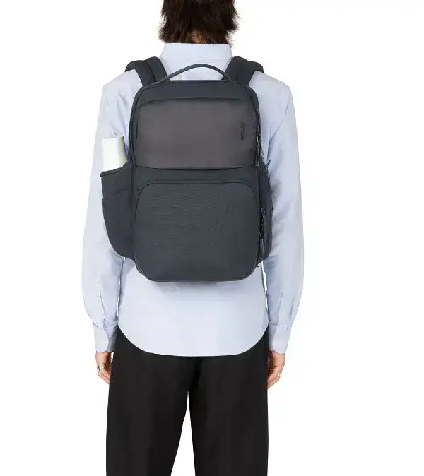 Рюкзак Incase A.R.C. Commuter Pack with ReSpun 100% Recycled Polyester 26L - Navy (INCO100683-NVY)
